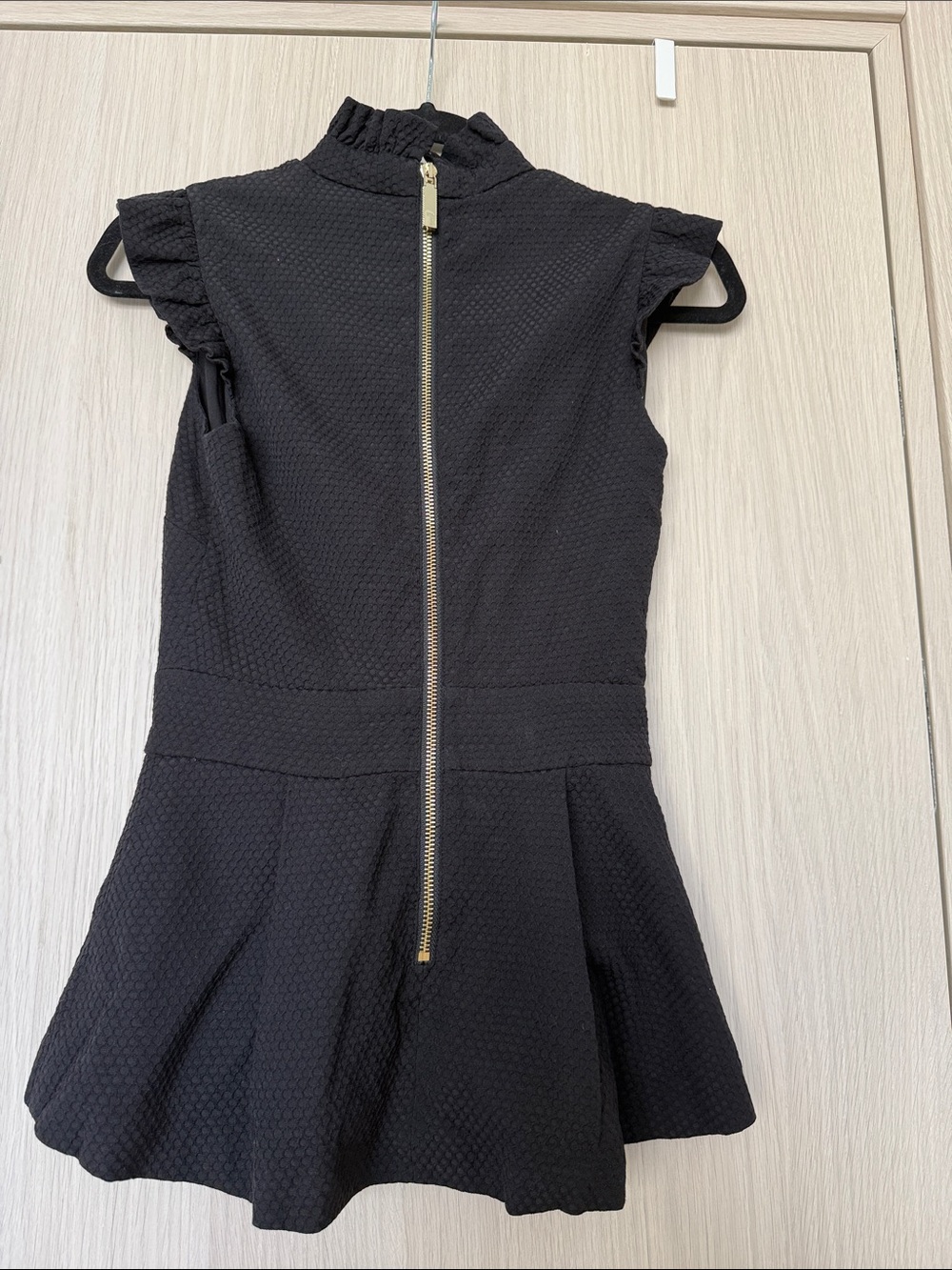 Ted Baker Peplum top size 0 - Picture 2 of 5